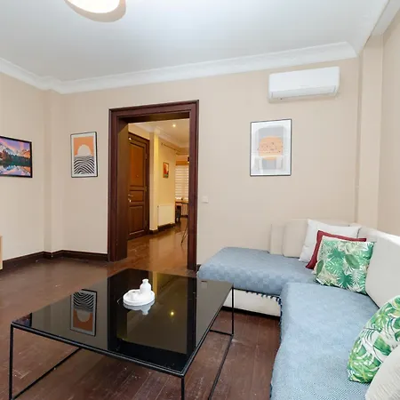 Daire Three-bedroom Family In Managed - Location Near Taksim İstanbul