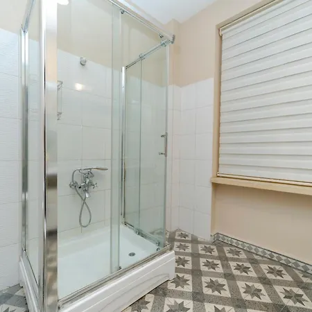Three-bedroom Family In Managed - Location Near Taksim Апартаменты Стамбул
